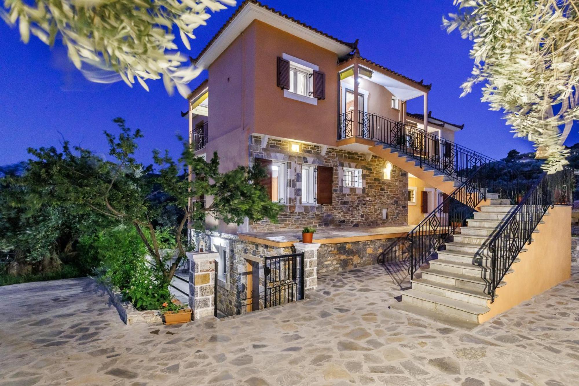 Eleonora'S Villa Skopelos Town Exterior photo